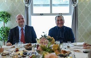 Murat Ülker: "Cebimizde paramız var fırsat...