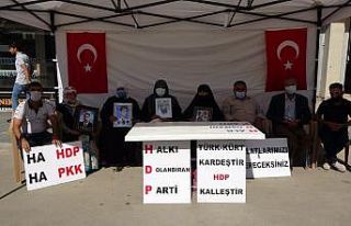 Muş’ta evlat nöbetine katılan ailelerin sayısı...