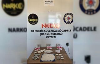 Narkotik dedektifleri uyuşturucuya geçit vermedi