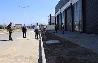 Nazilli Belediyesi yol çalışmalarını sürdürüyor