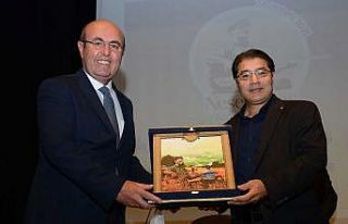 Neşet Ertaş’ın filmi tartışmalarına oğlu...