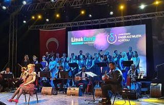 Notalar engel tanımadı