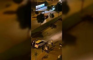 Öfkeden deliye dönen genç yerde kırdığı cam...