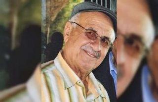 Oğlunun acısına dayanamadı