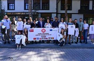 Öğrenciler Yeşilyurt’taki yatırımlara hayran...