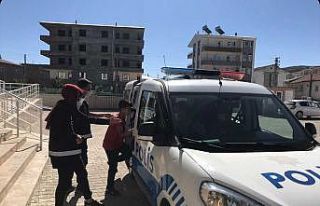 Öğrenciyi sınava polis ekipleri yetiştirdi
