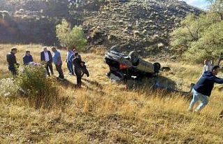 Okula giden öğretmenler kaza yaptı: 2 yaralı