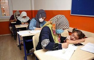 Okuma-yazma kursu kadınlara ışık oldu