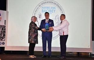 Osmangazi’ye Hayme Ana Bacıbey Ödülü