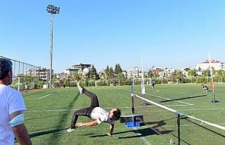 Osmaniye’de “Ayak tenisi turnuvası” düzenlendi