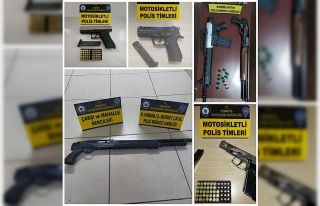 Osmaniye’de ruhsatsız 6 silah ele geçirildi