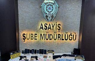 Osmaniye’de uyuşturucu şebekesi çökertildi