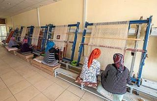 Osmanlı’nın gözbebeği Şarkışla kilimi açılan...