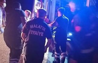 Otomobil ile cip çarpıştı: 8 yaralı