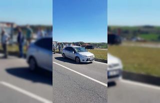 Otomobil ile motosiklet çarpıştı: 1 ağır yaralı