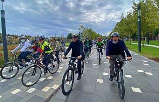 Otomobiller yerini pedallara bıraktı