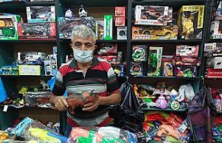 Oyuncak oyuncakçıdan alınır, marketten değil