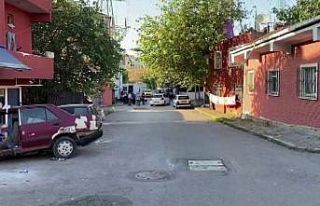 (Özel) Ataşehir’de oto tamirhanesine silahlı...