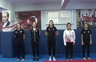 (Özel) Babaanne ile torunu aynı tekvando turnuvasında...