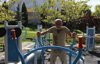 (Özel haber) Ankaralı Rambo Dede günde 7 bin mekik...