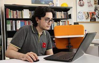 (Özel) Lise öğrencisi yapay zekâ ve edebiyatı...