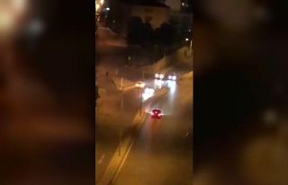 (Özel) Pendik’te trafik magandasının drift yaptığı...