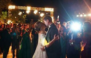 Özel uçaklarla gelip 3 gün 3 gece düğün yaptılar