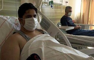 (Özel) Zorlu yoğun bakım sürecini atlatan lise...