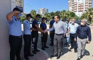 Özyiğit, zabıta personeliyle buluştu