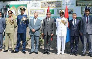Pakistan Savunma ve Şehitler Günü Türkiye’de...