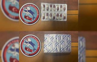 Polisten kaçan şahsın üzerinden uyuşturucu hap...