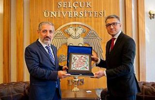 Rektör Aksoy: “Üniversite olarak YÖK Anadolu...