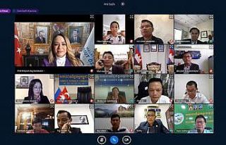 Rektör Karabulut Türkiye Kamboçya İş Forumu’na...