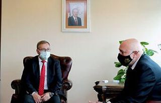Rektör Tabakoğlu: “Ailemizden birinin Bakanlık...