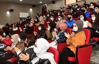 Sağlık Bilimleri Fakültesi ilk öğrencileriyle...
