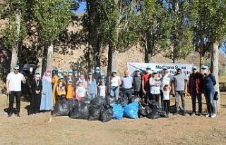 Sağlık çalışanlarından duyarlı davranış