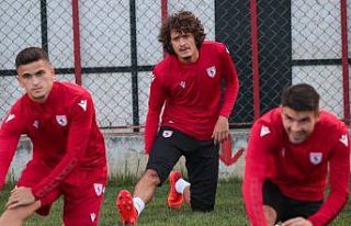 Samsunspor’a 23 oyuncu geldi, 28 oyuncuyla yollar...
