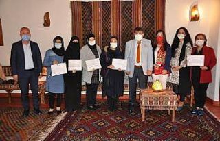 Sandıklı’da kabak işlemeciliği kursu sona erdi