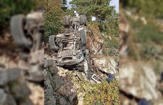 Şarampole düşen kamyonetin sürücüsü hayatını...