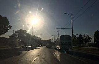 Şasesi kırık kamyonet trafikte tehlike saçtı