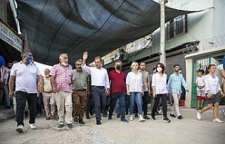 Seçer: "Ben Mersin için uyumayan bir adamım"