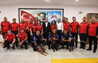 Seçer: "Mersin itfaiye teşkilatını Türkiye’de...