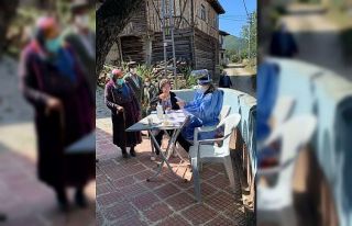 Sel mağdurlarına korona aşısı yapıldı