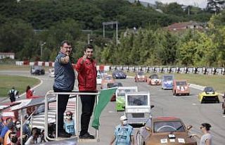 Selçuk Bayraktar, Denecar Takımı’nı tebrik etti