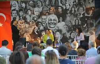 Selçuk’ta "Siyaset, Ekonomi ve İnsan"...