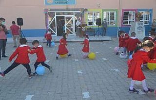 Selendi’de İlköğretim Haftası kutlandı