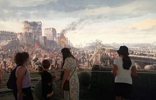 “Sevgi Zinciri” projesinde emeği geçen çocuklar...