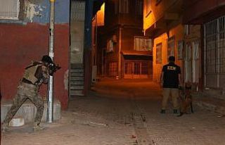 Siirt’te metruk binalar denetlendi
