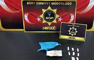 Siirt’te uyuşturucu madde ticareti yapan 5 kişi...