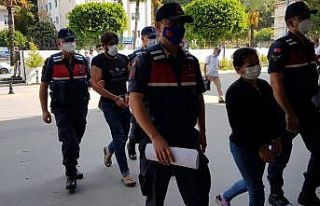 Silah kaçakçıları, adliyeye çıkartıldı